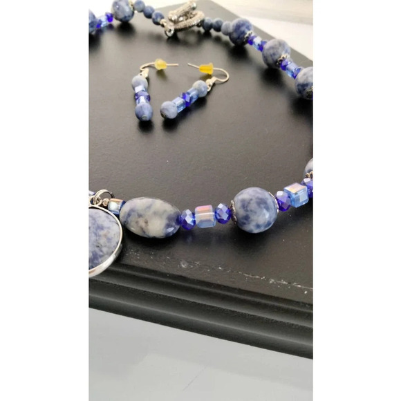 Womens Blue Two-Tone Necklace & Ear rings Set - Picture 3 of 10